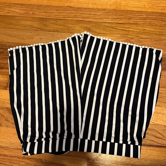 Sophia + zeke shorts - Picture 3 of 3